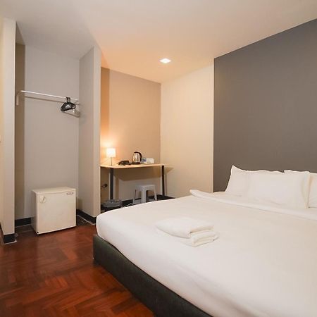 Go Inn Silom โกอินน์ สีลม - สถานีรถไฟฟ้าเซนต์หลุยส์ Bangkok Pokój zdjęcie