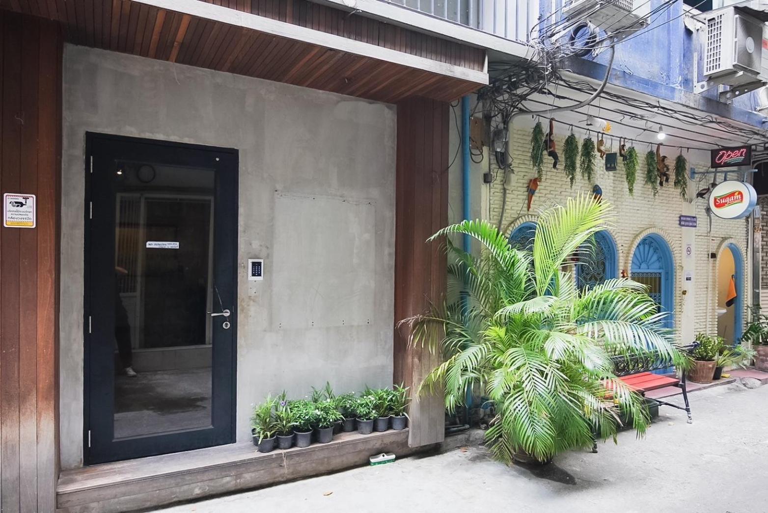 Go Inn Silom โกอินน์ สีลม - สถานีรถไฟฟ้าเซนต์หลุยส์ Bangkok Zewnętrze zdjęcie