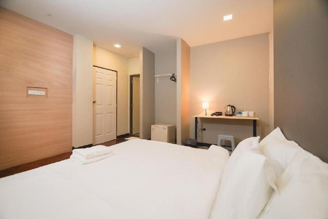 Go Inn Silom โกอินน์ สีลม - สถานีรถไฟฟ้าเซนต์หลุยส์ Bangkok Zewnętrze zdjęcie
